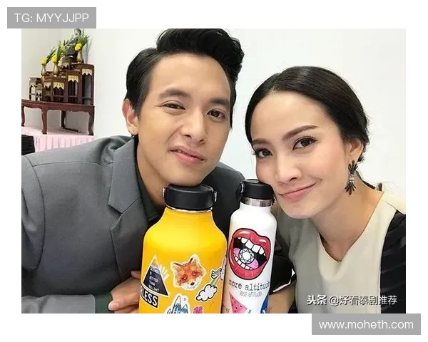 《泰剧爱的跟屁虫》:一场心甘情愿、甜蜜到齁的追爱长跑